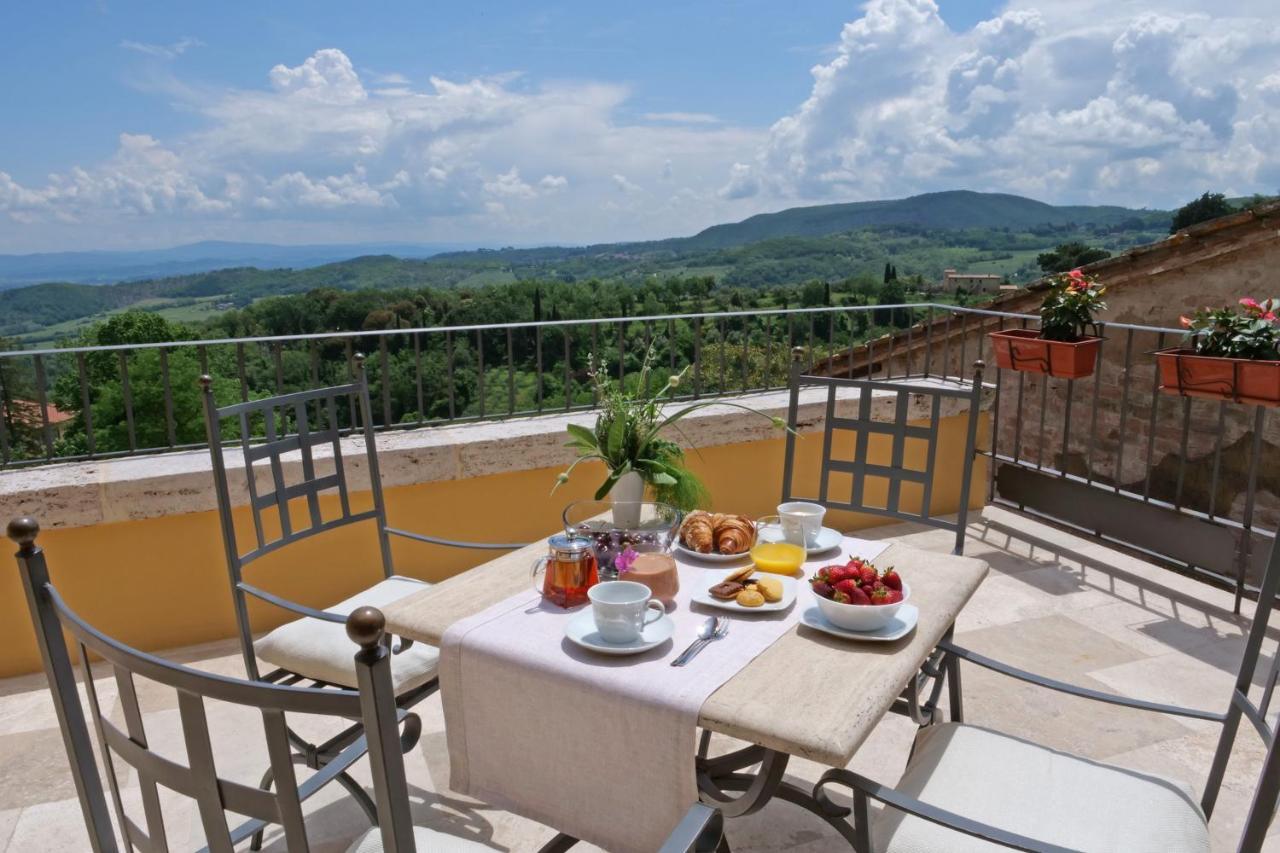 Delcorto Suites Montepulciano Stazione المظهر الخارجي الصورة