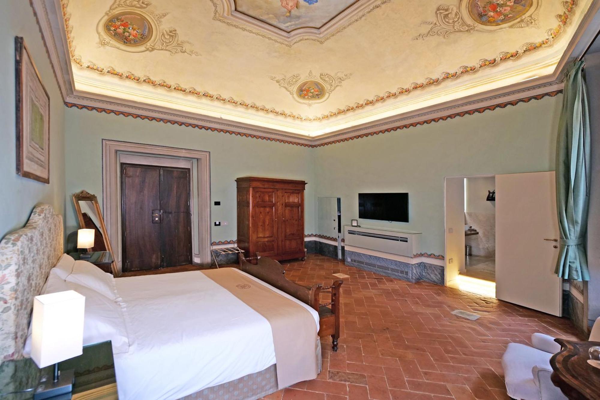 Delcorto Suites Montepulciano Stazione المظهر الخارجي الصورة